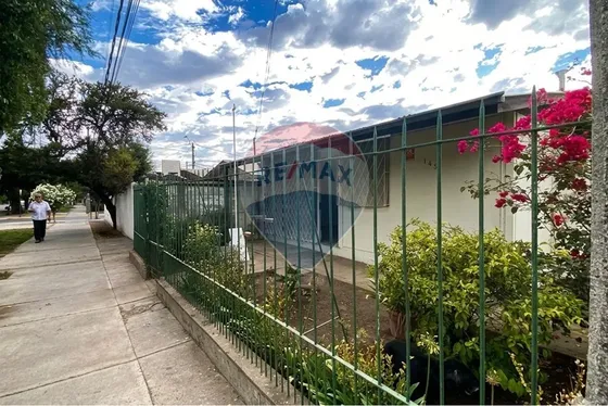 Av Las Torres 3 Dormitorios Amplio Terreno