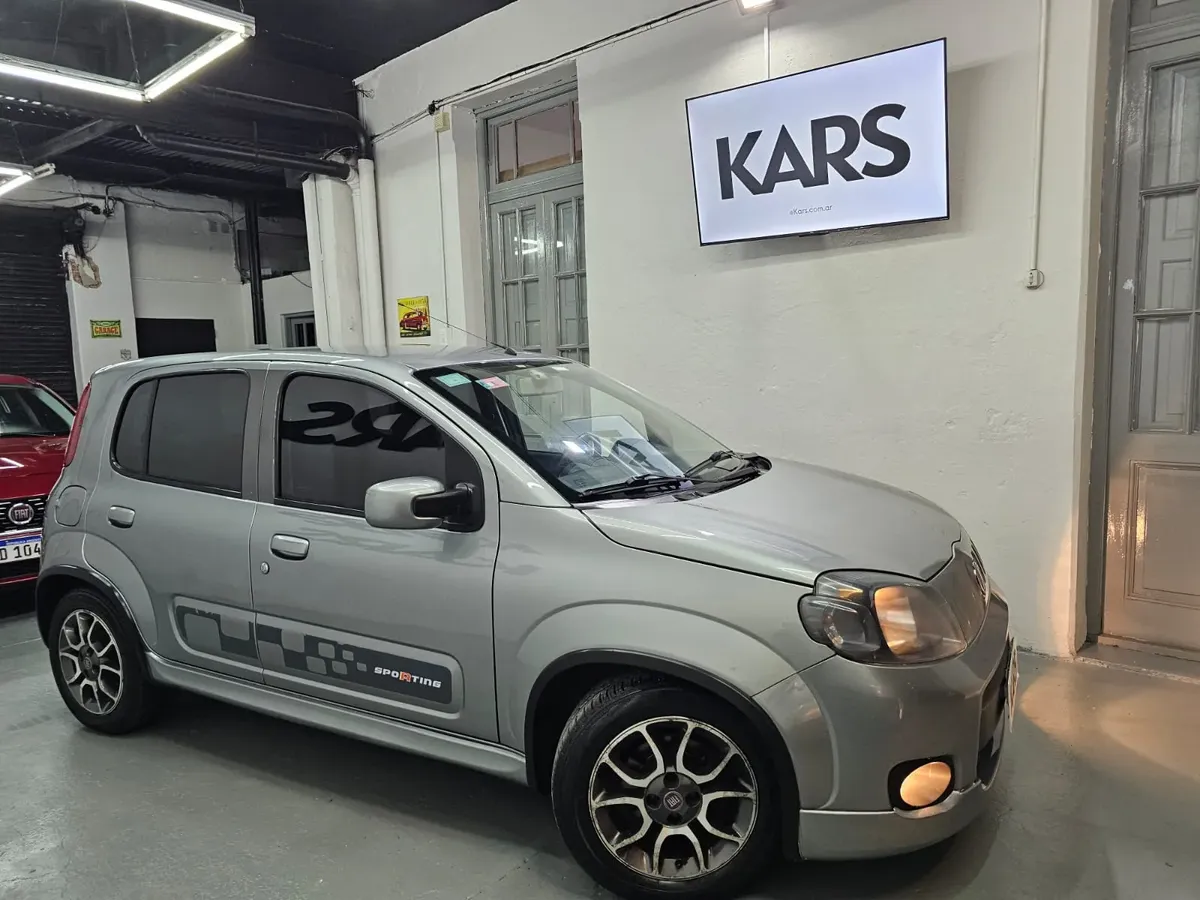 Fiat Uno 1.4 Sporting511508371535964160