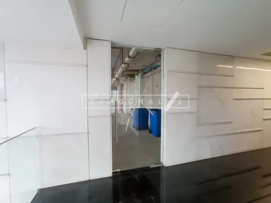 Local Comercial En Arriendo En Providencia