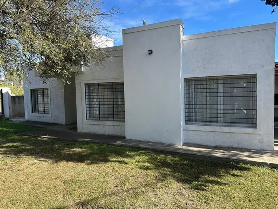 Casa En Venta En La Falda , Oportunidad Oferta