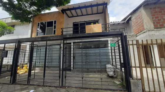 En Mayapan-las Vegas Se Alquila Local Comercial