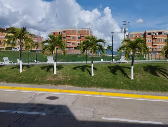 En Venta Excelente Apto. 66,30 Mts. Parque Habitat El Encantado. Guatire