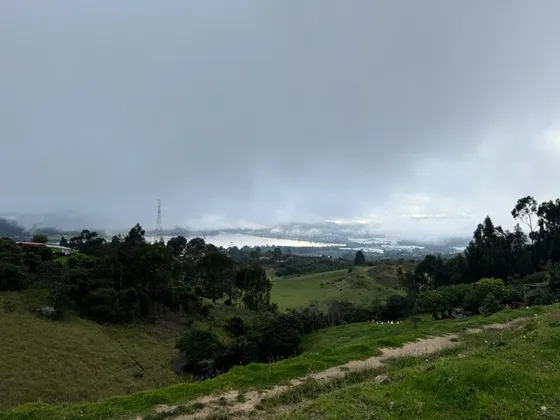 Increíble Finca En Sibaté: Espacio Privilegiado Para Relajarte Y Disfrutar