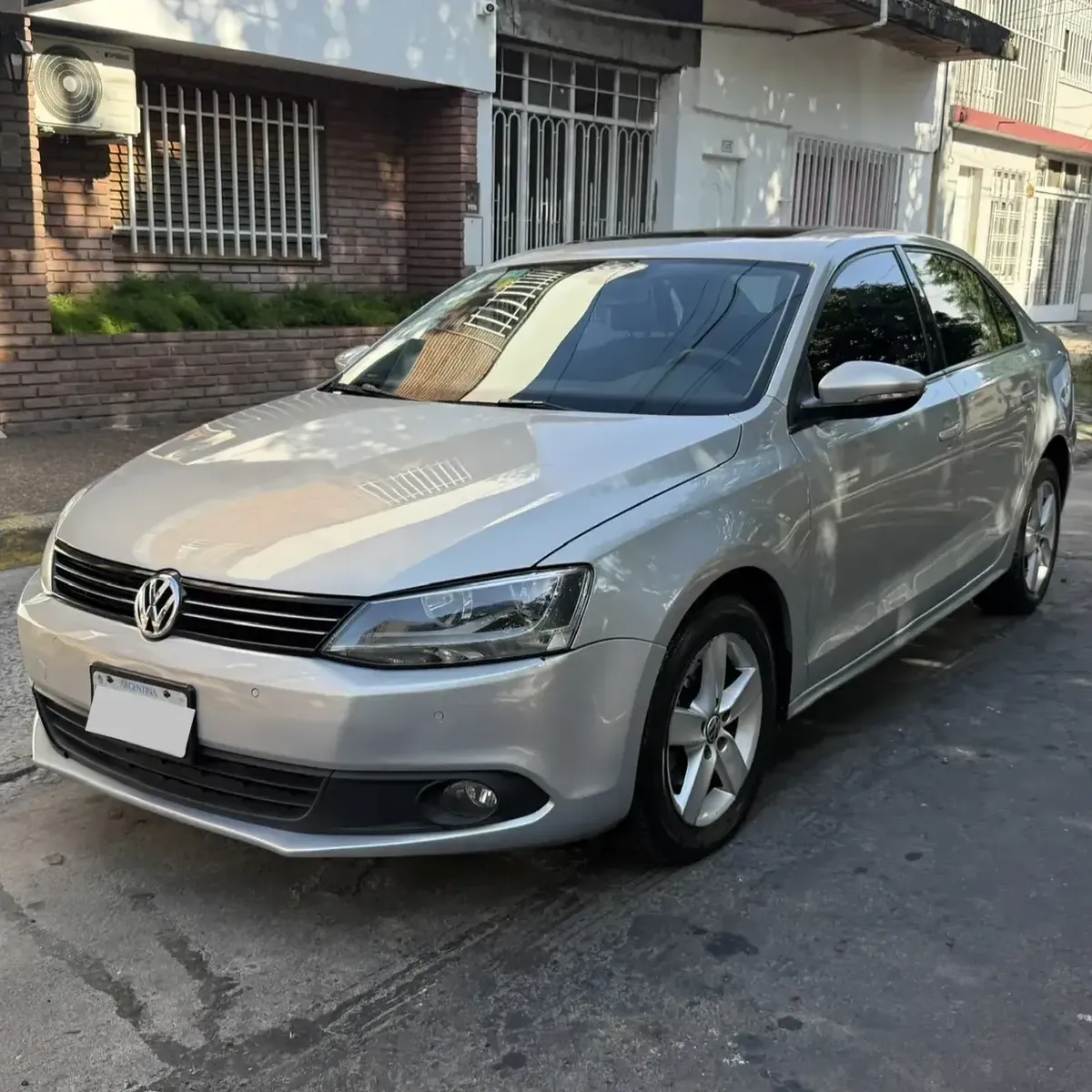 Volkswagen Vento 2.5 Luxury Tiptronic 170cv