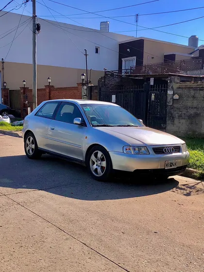 Audi A3 1.8 T 150 Hp 3 P