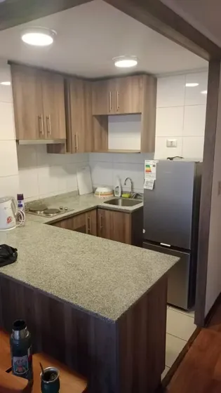 Arriendo Depto. Semi Amoblado Roberto Espinoza Santiago