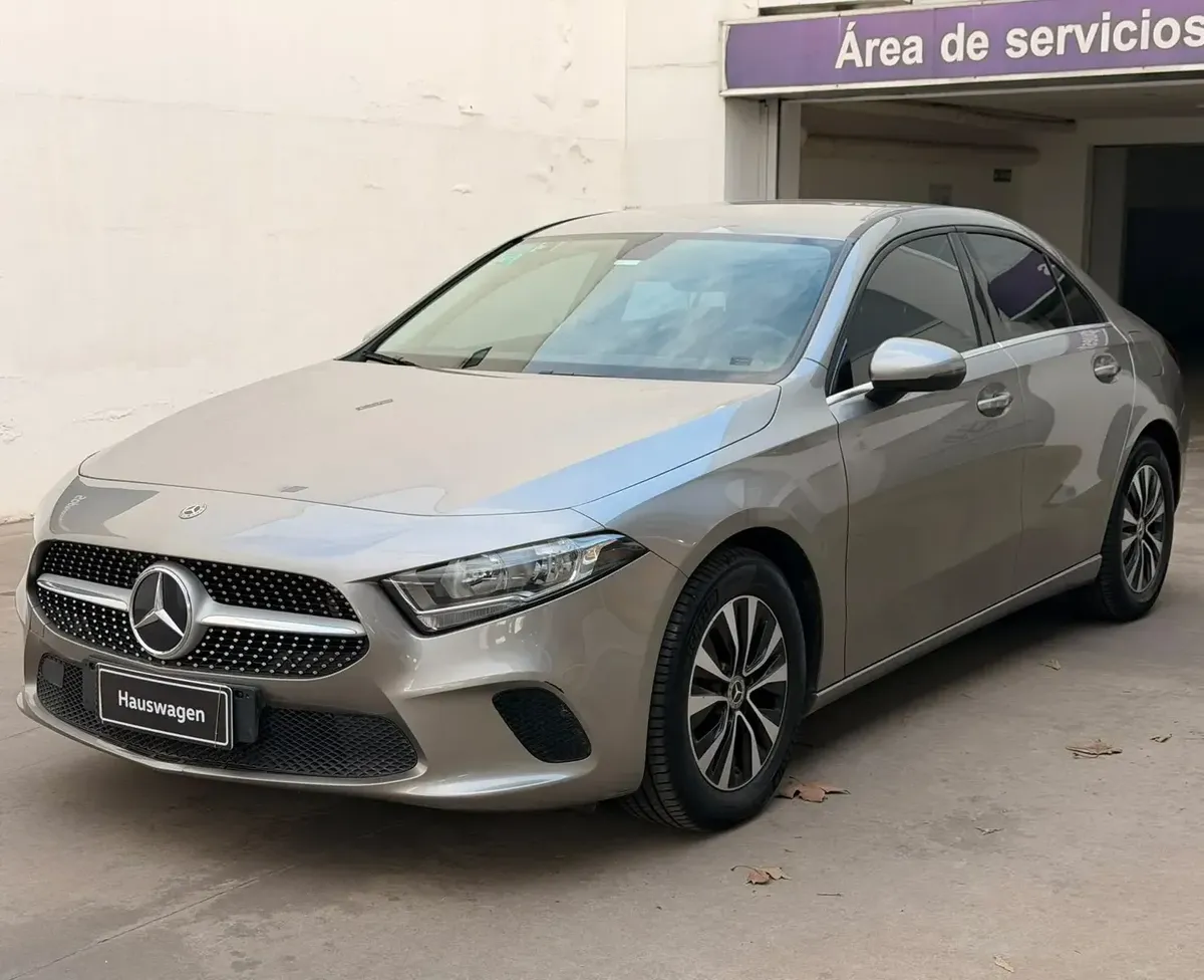 Mercedes-Benz Clase A 1.3 A200 163cv Style Sedan