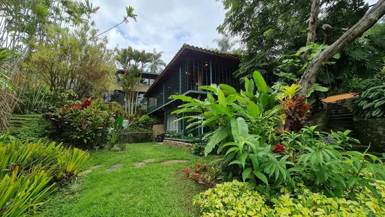 Villa 1265m2 En Guataparo Country Club Con Vista Al Campo De Golf. A1. Solo Clientes