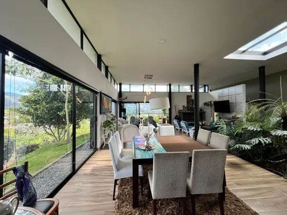 Casa En Venta Ubicada En La Ceja Sector Cantarrana (26394).