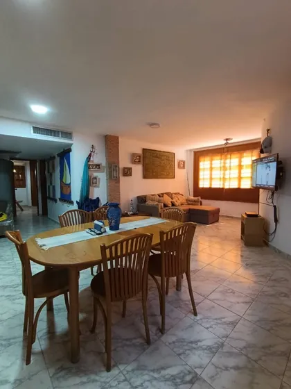Apartamento En Tucacas, Los Cayos - Cayo Grande, Estado Falcon. Luisa Mezones Vende.