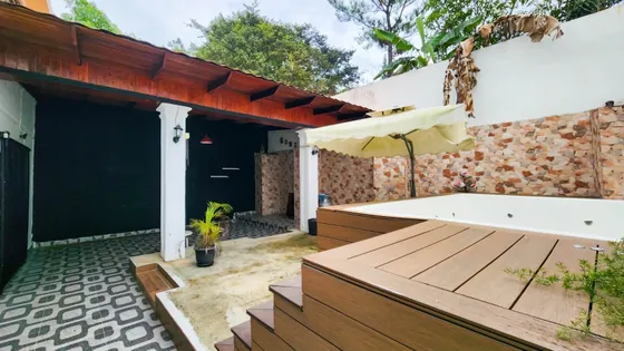 Casa En Puerta De Hierro 