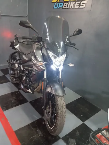 Rouser Ns 200, Impecable