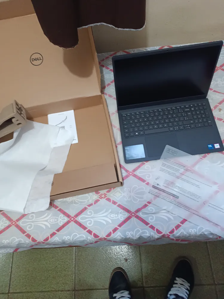 Notebook Dell Inspiron I15-i1300-a15p Core 3 8gb 512gb W11 Preto - Imagem 2