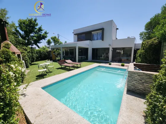 Excelente Propiedad Condominio Jardín Oriente