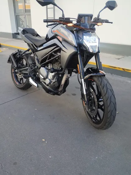 Cf Moto 300 Nk 2023 Inmaculada