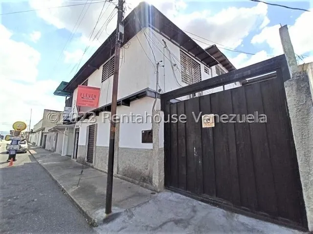 Rosa Rodríguez Vende Casa En Zona Este De Barquisimeto 25-5502