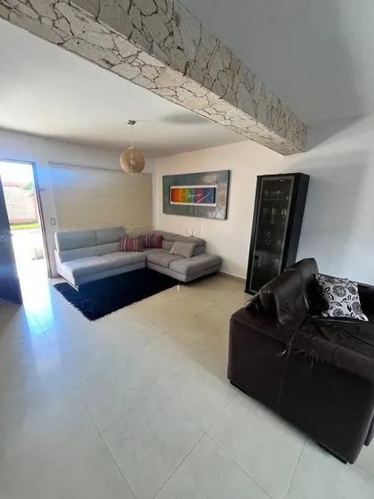 Yr Vende Townhouse En Mañongo Conj Res Las Trinitarias Bod63