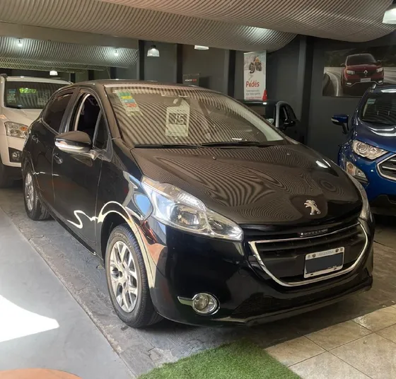 Peugeot 208 1.5 Allure Touchscreen