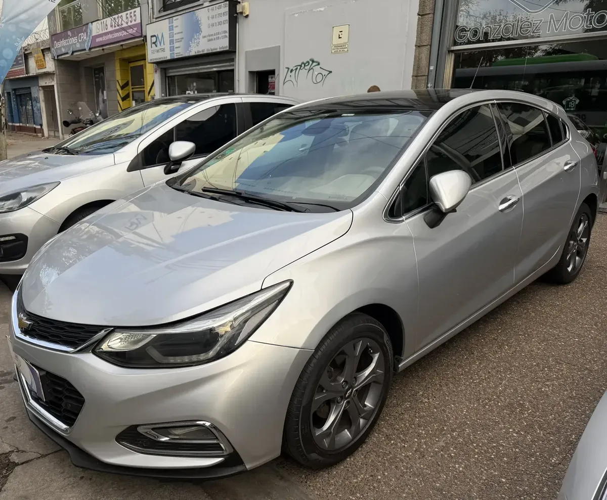 Chevrolet Cruze LTZ 1.4 Turbo Manual 5 Doors