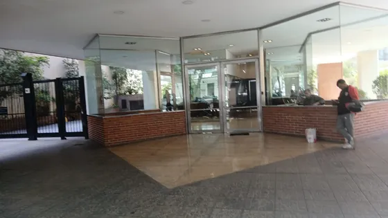 Dueña Vende Excelente Cochera En Belgrano. Segura Y Cómoda