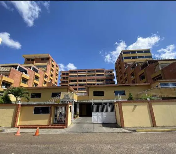 Juanico Apartamento Con Balcón.