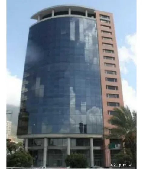 Se Vende Oficina 74m2 Los Dos Caminos