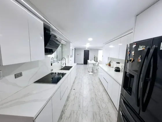 Daniela Jimenez. En Venta Tonwhouse Ubicado En San Diego 2 En 1 Conjunto Casa Verde