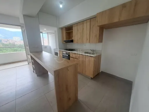 Apartamento En Arriendo San Jose Obrero 472-7165