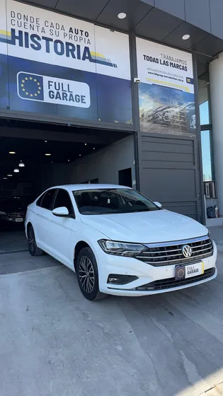 Volkswagen Vento 1.4 Comfortline 150cv At
