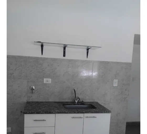 Se Alquila Departamento De 3 Ambientes En Pb Al Frente , C/lavadero En Castelar Sur
