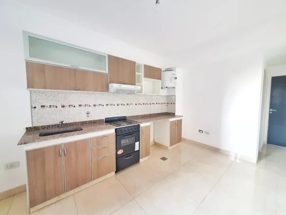Venta Departamento 2 Amb 29 M2 Balcon Valentin Alsina Lanus