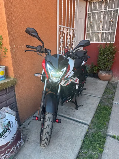Pulsar Ns 160 Blanca