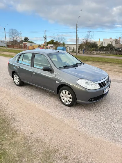 Renault Symbol 1.6 Authentique Pack Ii 105cv