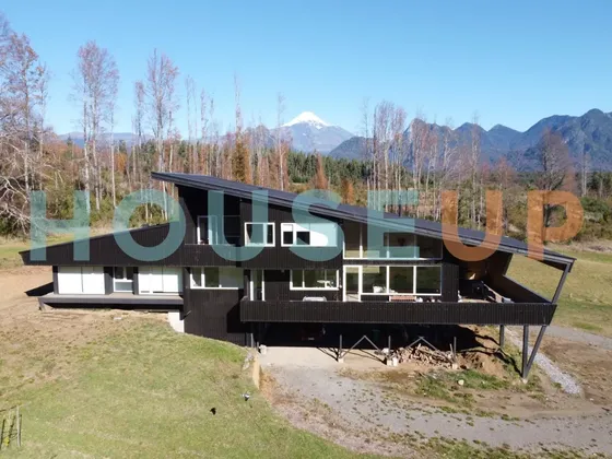 Exclusiva Casa En Condominio Saltos Del Marimán, Pucón