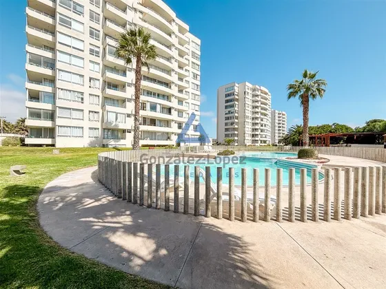 Depto Amoblado Con Vista A La Bahía A Pasos De La Playa