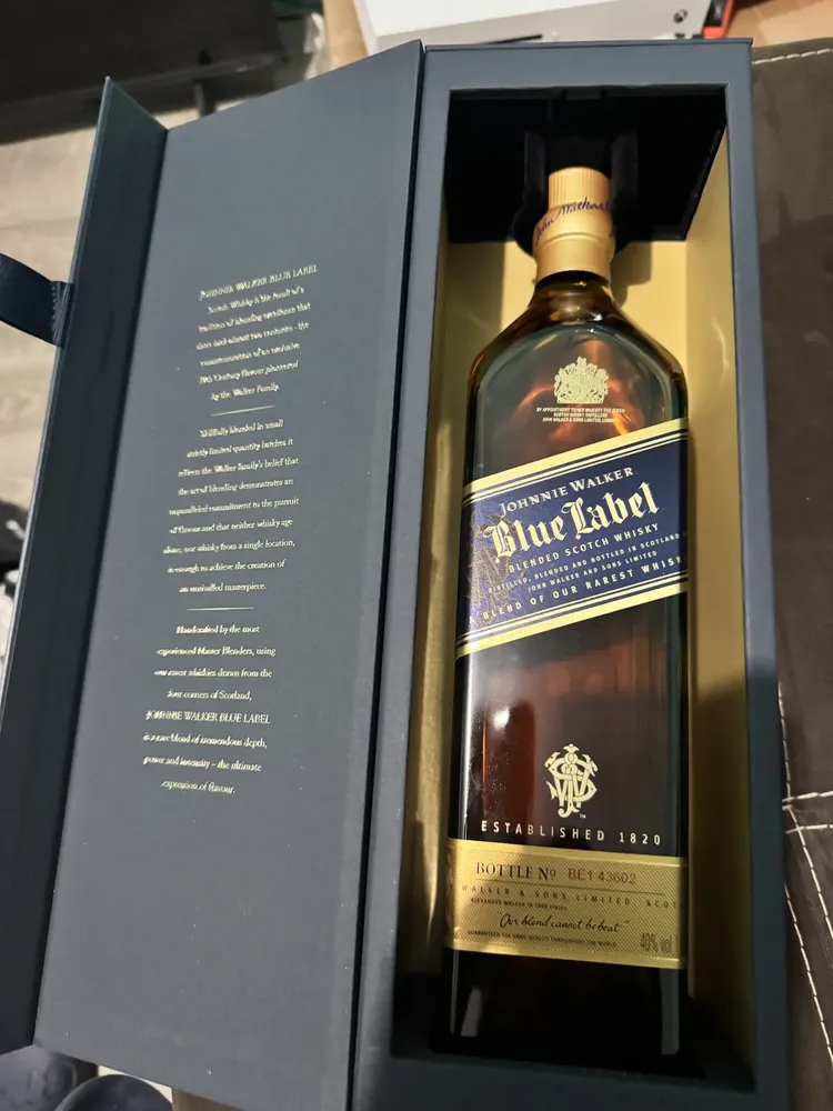 Johnnie Walker Blue Label Scotch Whisky 1L | MercadoLibre