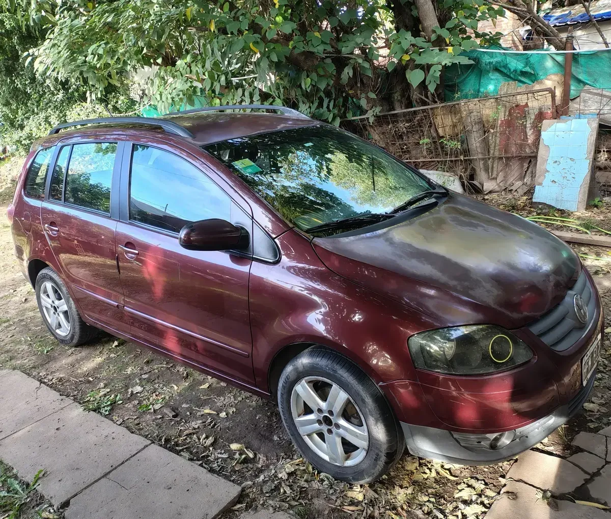 Volkswagen Suran 1.6 I Highline 80d