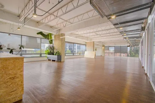 Oficinas En Arriendo Santa Bibiana 90-73044