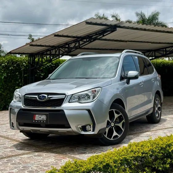 Subaru Forester 2.0 Xt