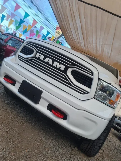Dodge Ram 1500 Slt 4x4