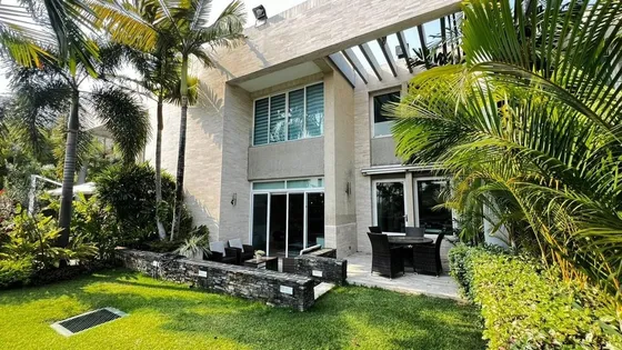 Vende O Alquila Town House Terrazas De La Viña. Lino Juvinao
