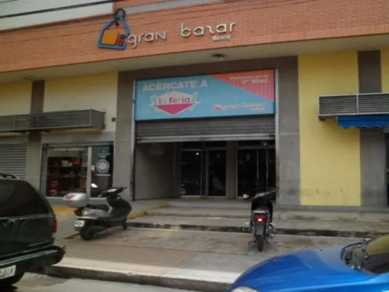 Venta De Un Local Nivel Feria C.c. Gran Bazar Av. Bolívar, Maracay.