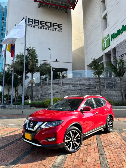 Nissan X-trail 2.5 Exclusive