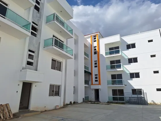 Apto Listo De 103m2 En 4to Nivel Con Terrazas En Urb Paraíso Oriental San Isidro Rd$6.195,000