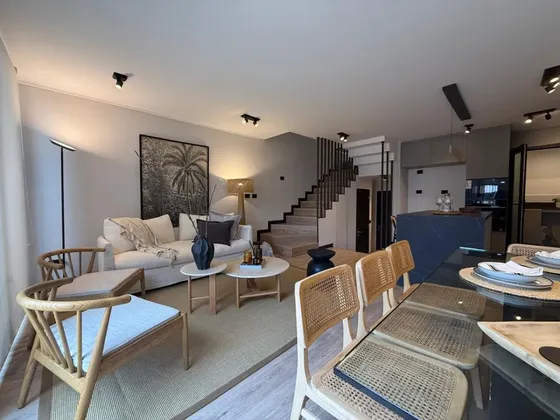 Casa A Estrenar 3d, 3b + Escritorio, 2e Jardín