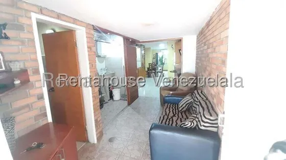 Julian Galindez Vende Casa En Tarabana Plaza Cabudare #25-22890