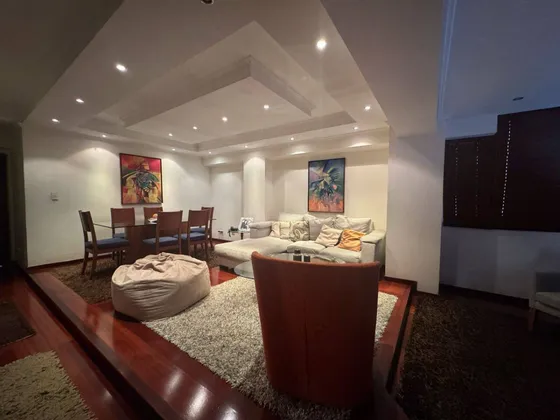 Josefina Toledo: Apartamento En Venta En La Trigaleña, 136.78m², Balcón, Dos Estacionamientos Separados, Planta, Dos Maleteros, Tanque De Agua Interno, Amoblado, 286109