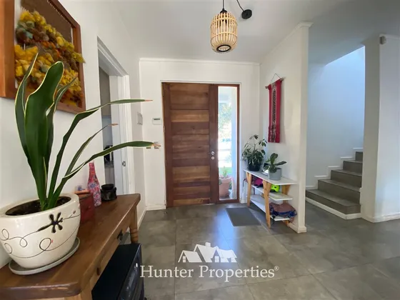 Casa En Venta De 5 Dorm. En Machalí - La Hacienda - Rancagua