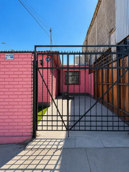 Casa Esquina 3d/1b En Sargento Aldea, Iquique