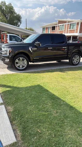 Ford Lobo 3.5 V6 Hev Platinum Plus 4x4 At